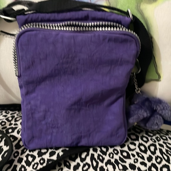 Kipling Crossbody - Picture 7 of 12